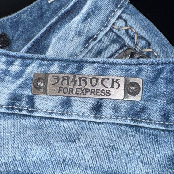 Vintage Rerock Express Size 8
Low Rise Bootcut Flare Jeans
Y2K Design Pockets - Picture 11 of 12